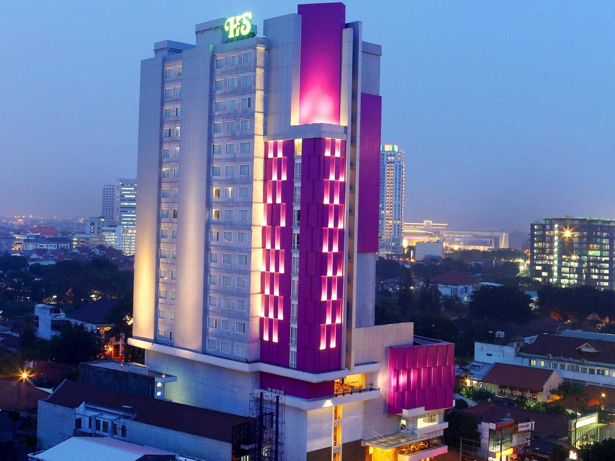 โรงแรมแซนติก้า พรีเมียร์ กูเบง สุราบายา ภายนอก รูปภาพ