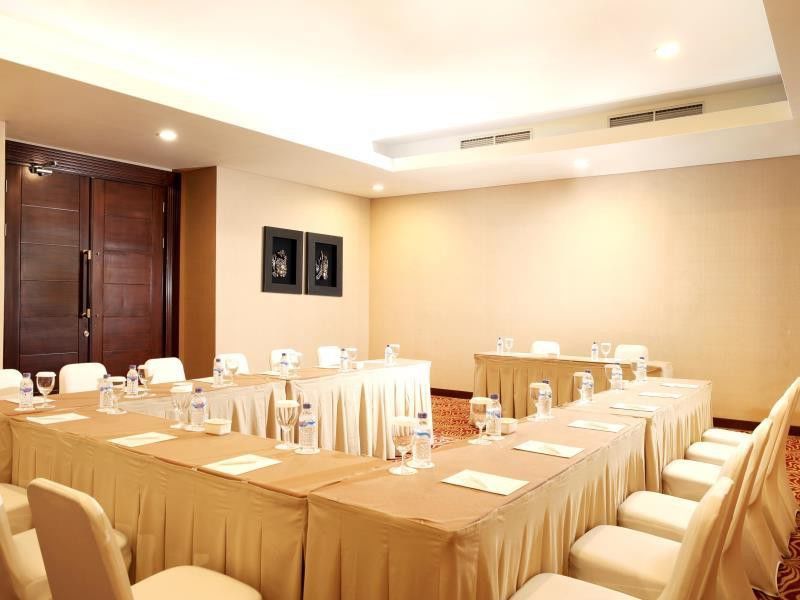 โรงแรมแซนติก้า พรีเมียร์ กูเบง สุราบายา ภายนอก รูปภาพ